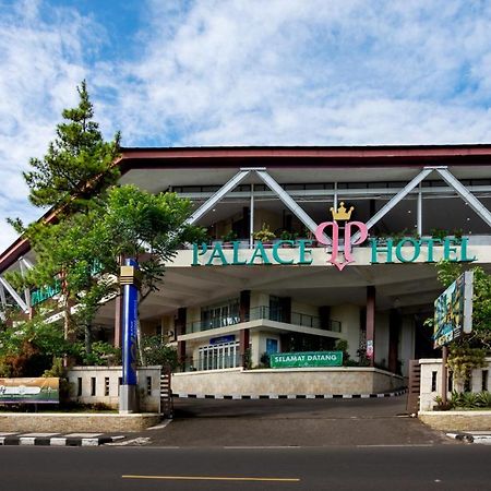 Palace Hotel Puncak Luaran gambar
